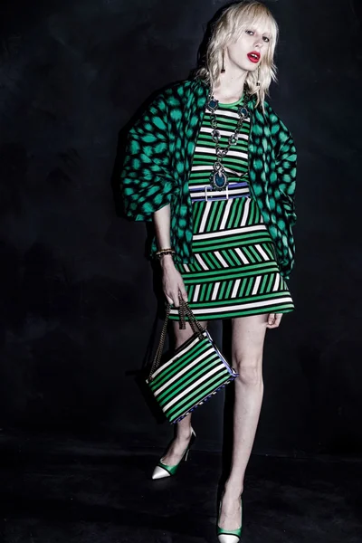Look 17